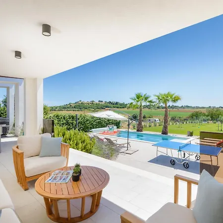 Villa Grofica - Luxury And Romance With Heated Pool, Jacuzzi, Tavern And Proximity To The Sea, - Istria *