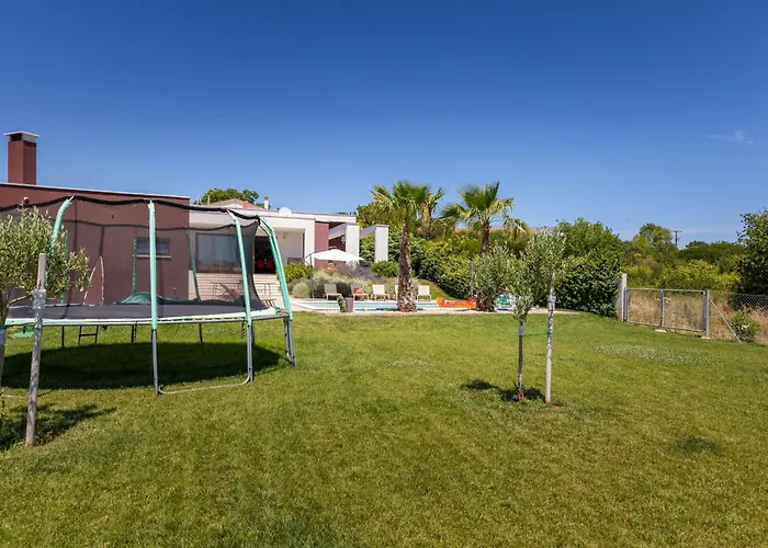 Grofica - Luxury And Romance With Heated Pool, Jacuzzi, Tavern And Proximity To The Sea, - Istria