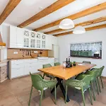Grofica - Luxury And Romance With Heated Pool, Jacuzzi, Tavern And Proximity To The Sea, - Istria Pula
