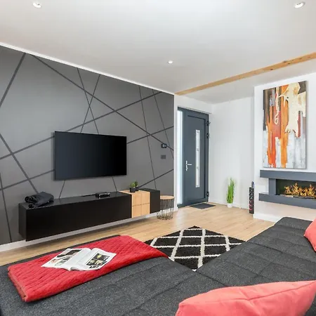 别墅 Grofica - Luxury And Romance With Heated Pool, Jacuzzi, Tavern And Proximity To The Sea, - Istria *