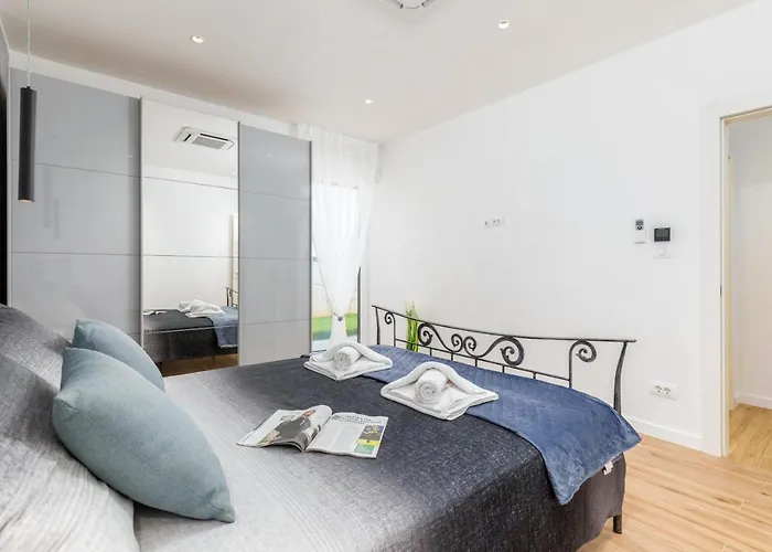 Grofica - Luxury And Romance With Heated Pool, Jacuzzi, Tavern And Proximity To The Sea, - Istria Вілла