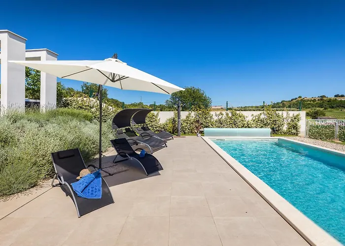 ヴィラ Grofica - Luxury And Romance With Heated Pool, Jacuzzi, Tavern And Proximity To The Sea, - Istria