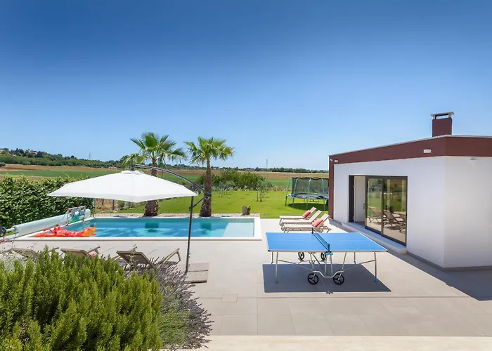 Grofica - Luxury And Romance With Heated Pool, Jacuzzi, Tavern And Proximity To The Sea, - Istria Вілла *