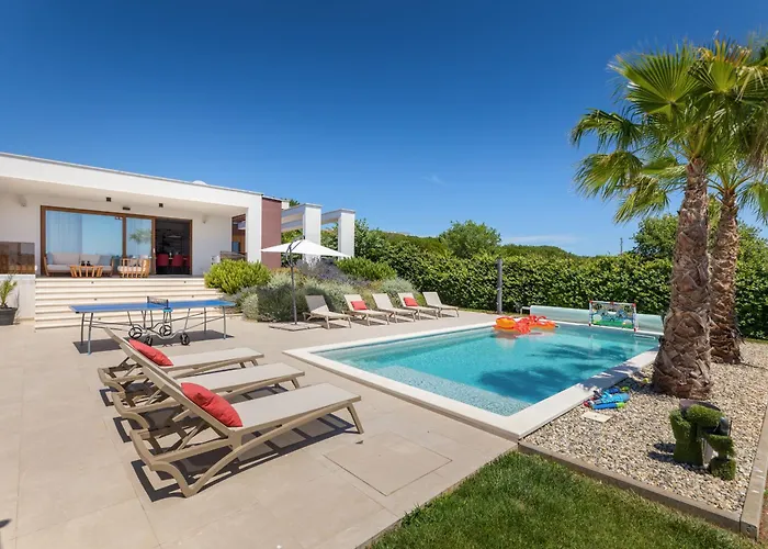 Вілла Grofica - Luxury And Romance With Heated Pool, Jacuzzi, Tavern And Proximity To The Sea, - Istria *